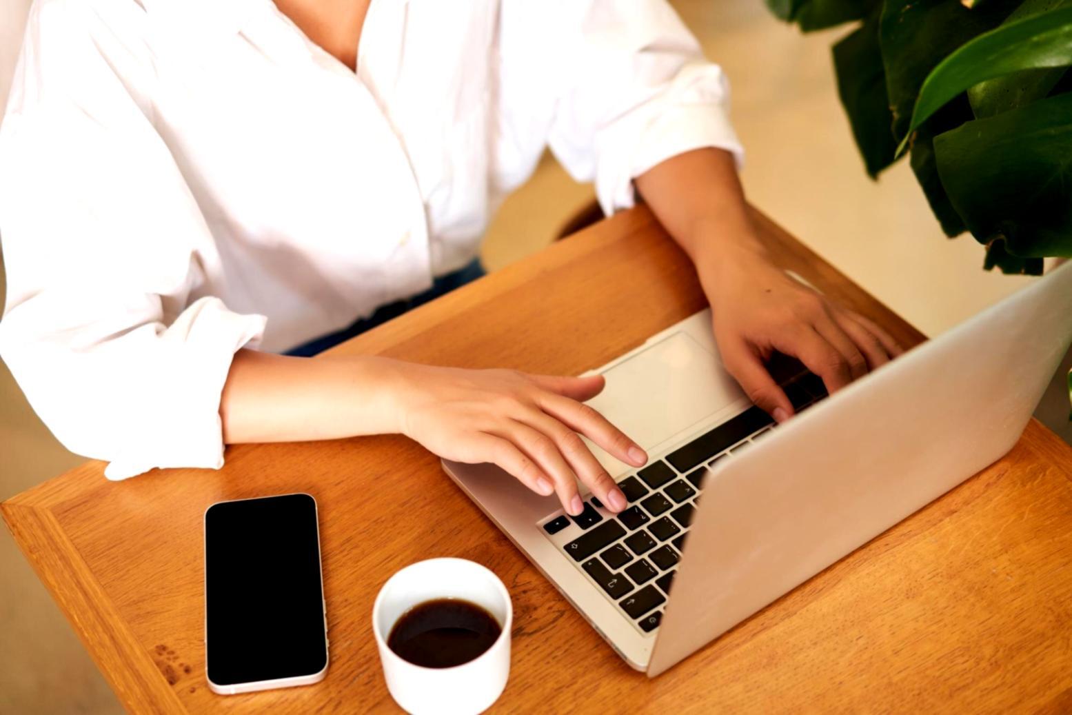 Collaborative learning environment for digital marketing students